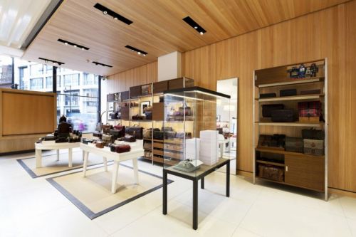 Click Here To Enlarge This Photo Of Fossil Store - Oxford Street